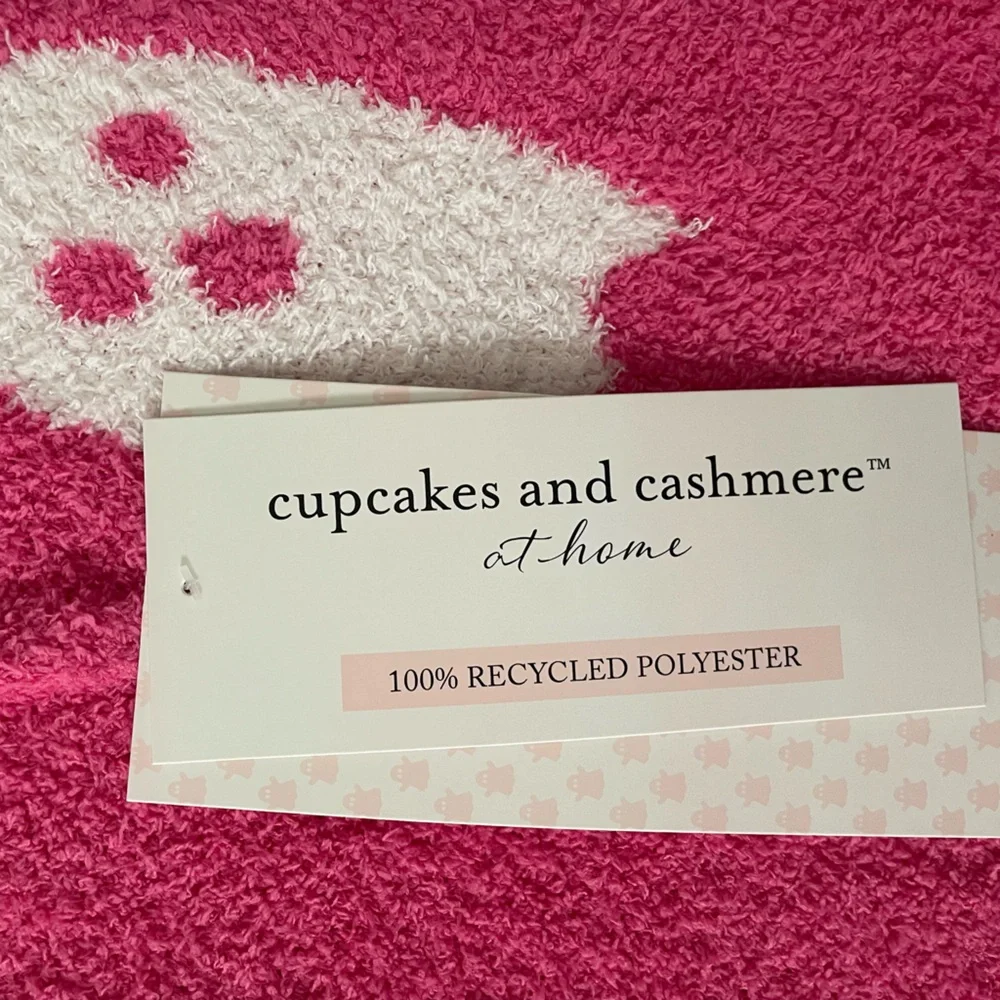 NEW Cupcakes & Cashmere PINK GHOST Throw 👻💗 viral fuzzy blanket tik tok